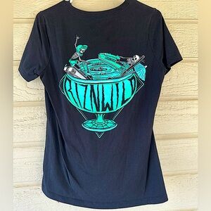 Riznwild brand size M . Never worn, bought them to support a friends shop